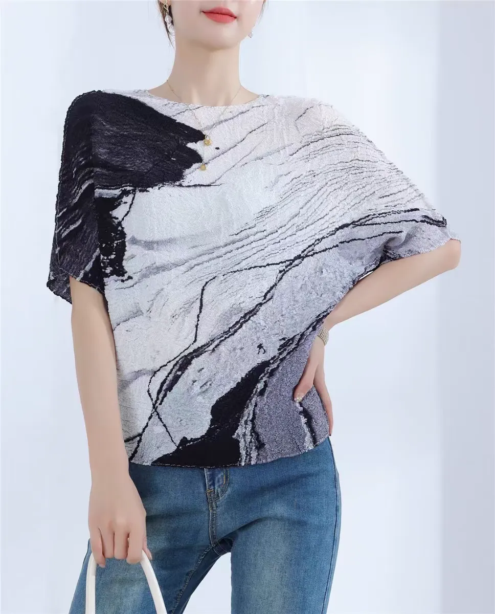 5240033 Printed Pleated Top *Last Piece