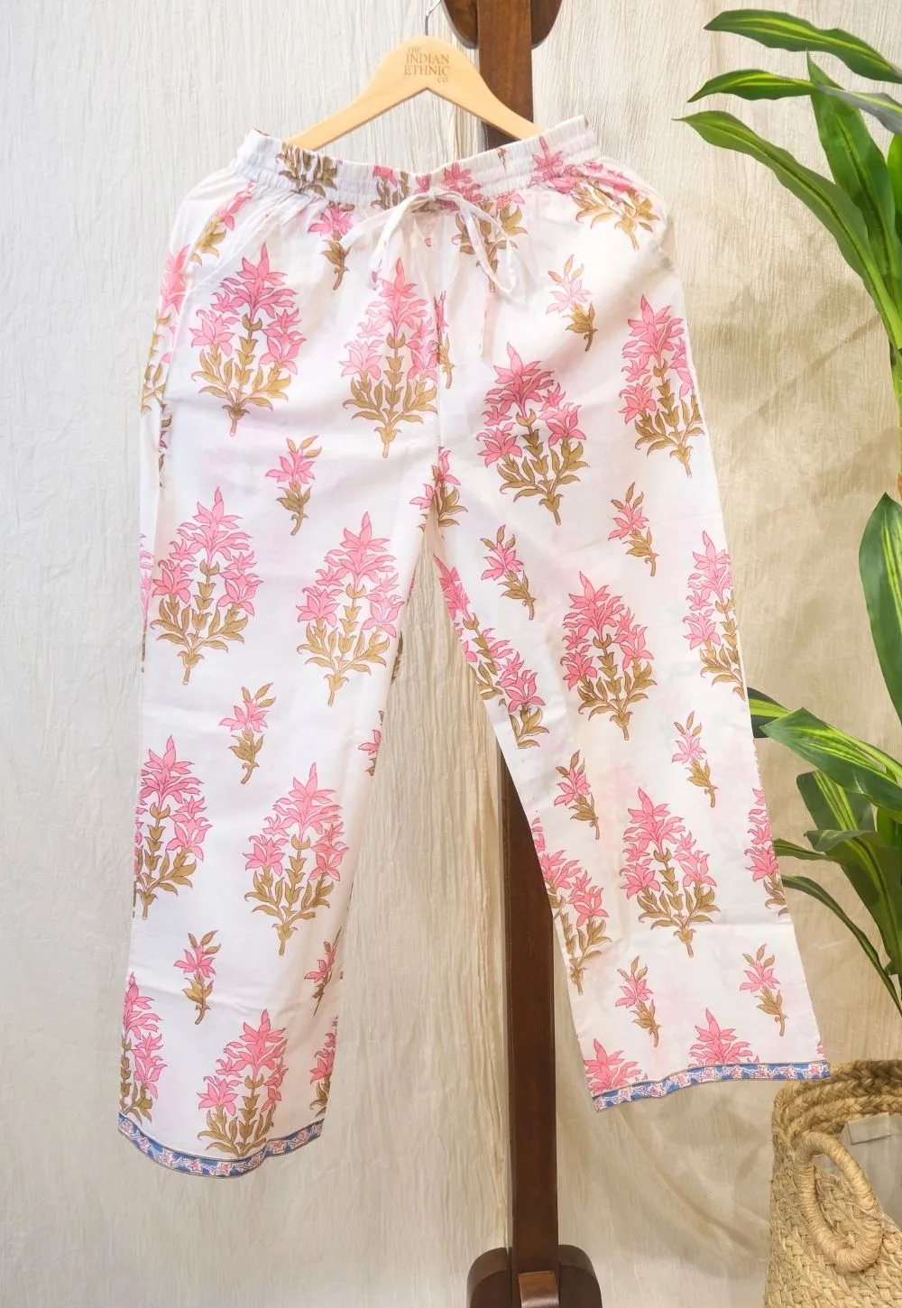 Azrin Sanaganeri Border Cotton Pant