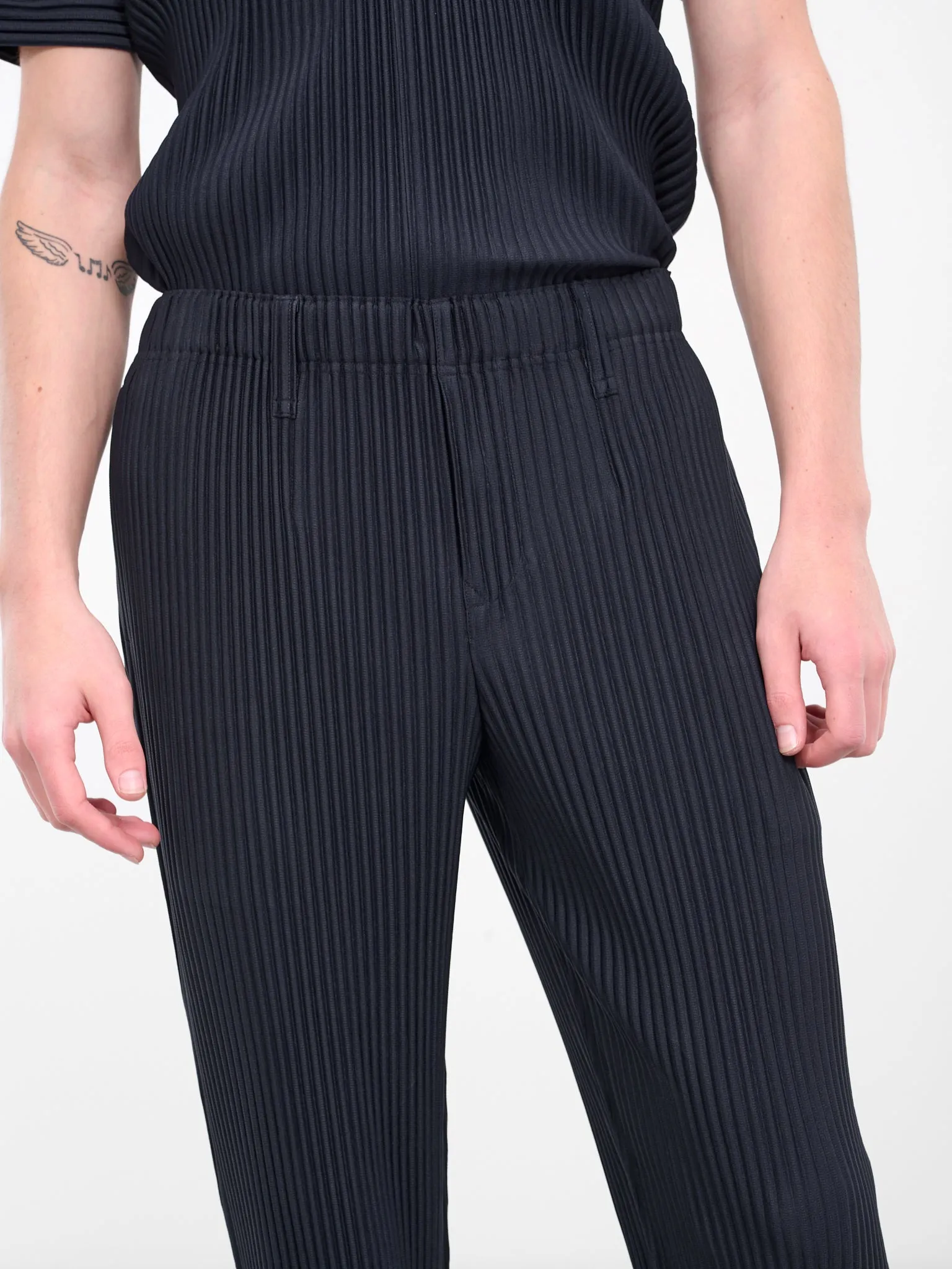 Basics Pleated Trousers (HP46JF450-75-NAVY)