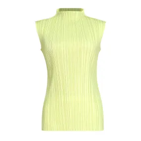 Comfy Solid Color Mock Neck Slim Fit Pleated Sleeveless Top