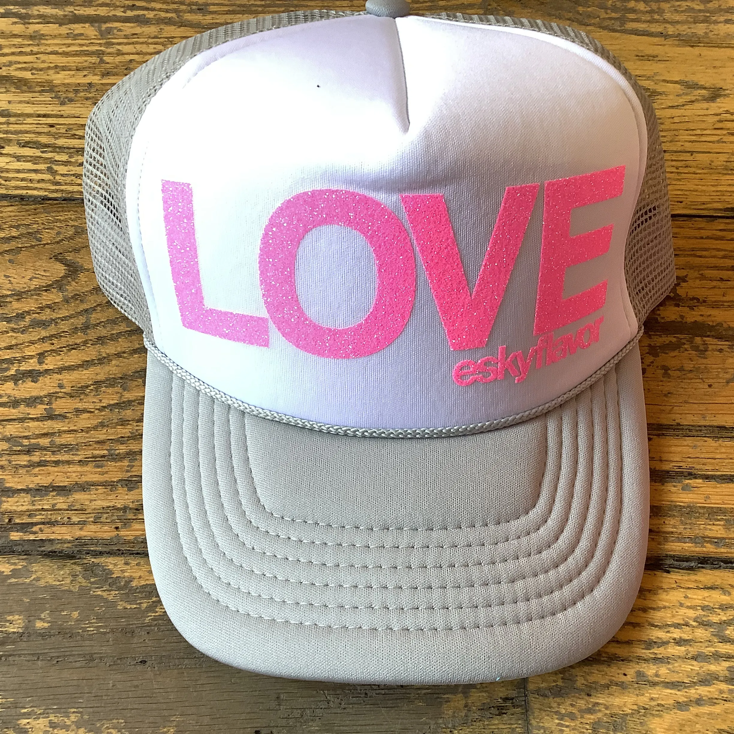 Eskyflavor LOVE Hat