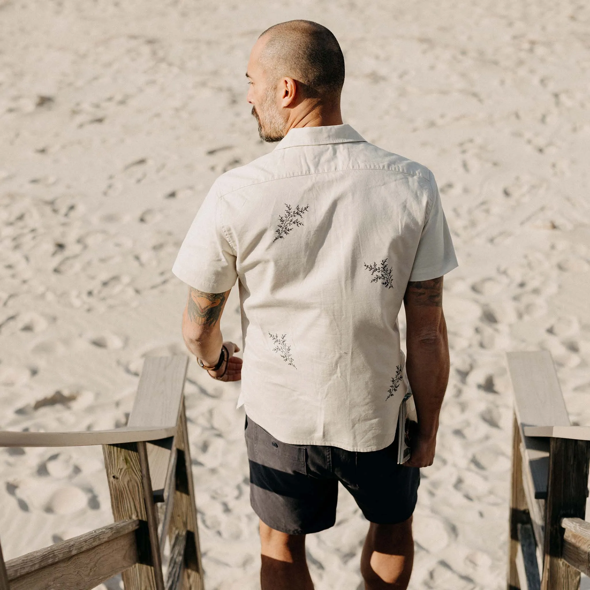 The Conrad Shirt in Seaside Embroidery